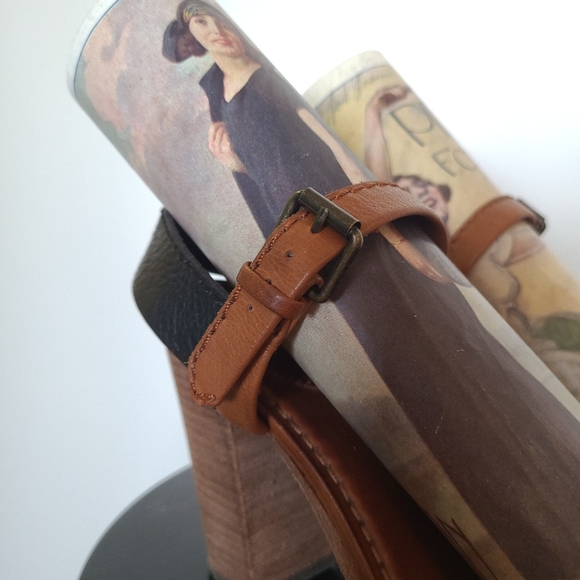 Frye - Black and Brown Leather Block Heeled Sandal - Size 9 - Picture 5 of 11